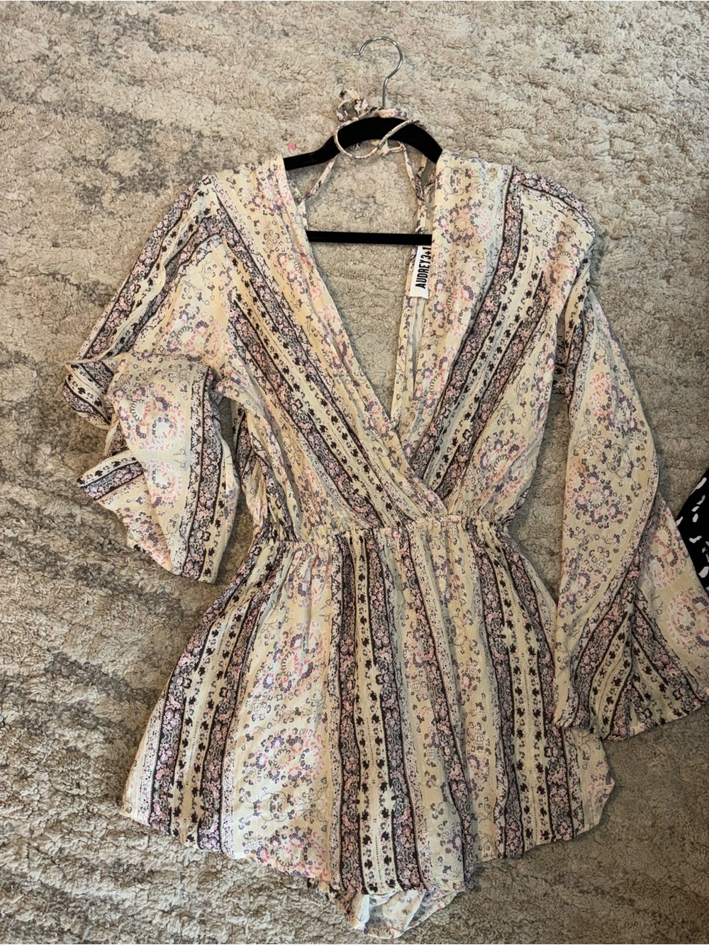 OFFERS OPEN! Women’s small Audrey 3+1 Romper floral boho pink Floral romper
